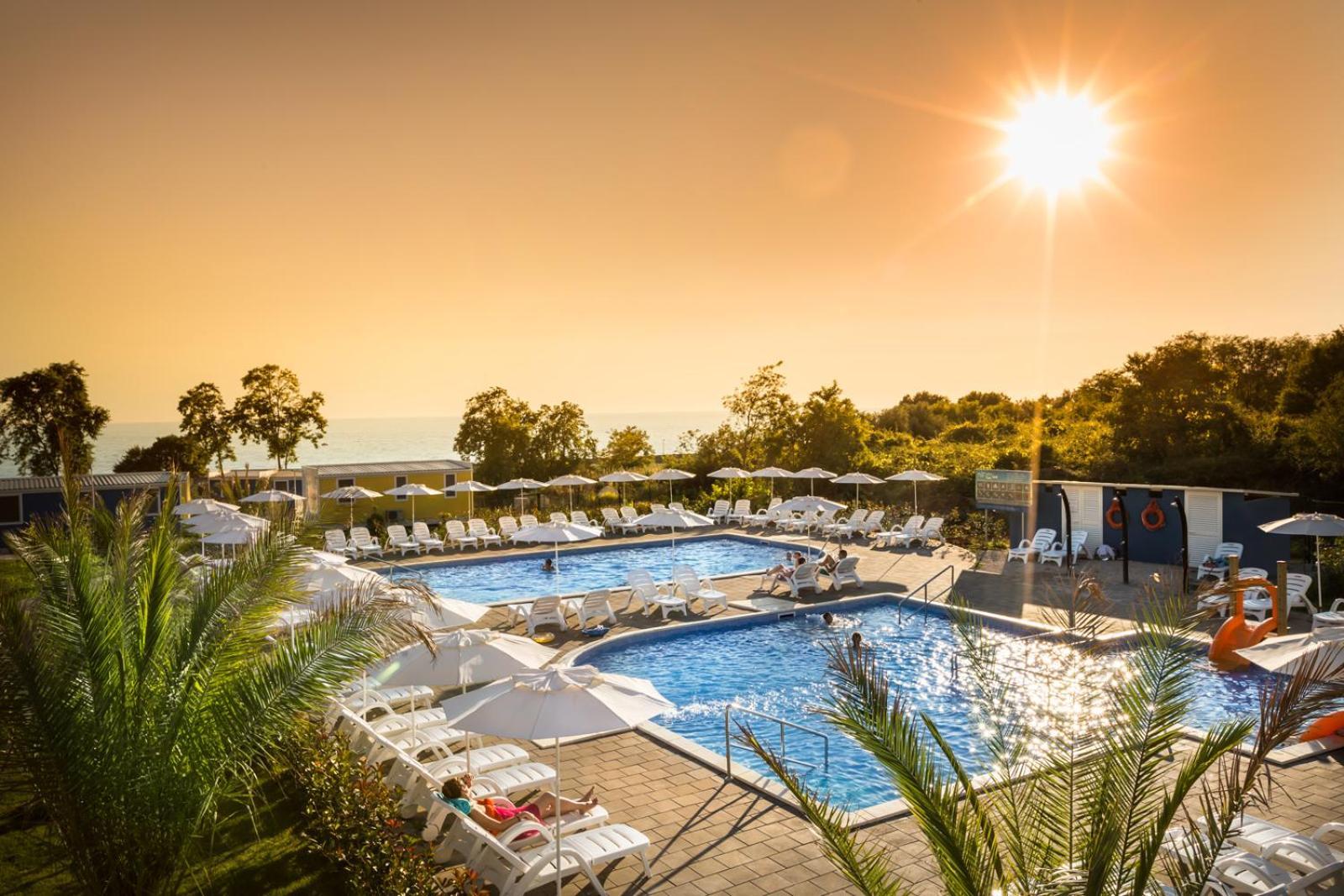 Aminess Planet Camping Holiday Homes Maravea Mareda Екстер'єр фото